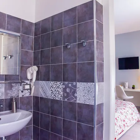 בית הארחה Rosy לה ספציה